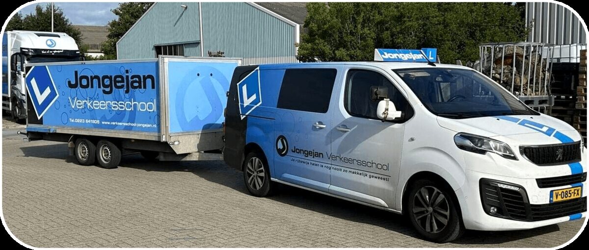 Lesbus met aanhanger voor rijbewijs BE
